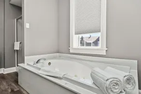 THE CAPTAIN WOHLT INN - Image 3