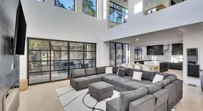Lake House In Lago Vista-Lake Travis - Image 4