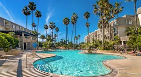 Penthouse Ocean & Sunset Balcony Views - G-323 - Image 3