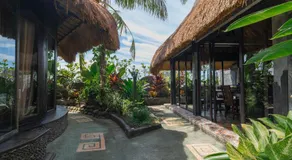 Authentic beachfront Villa Owl - Image 2