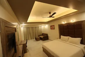 ALWAR MOTEL AND RESORTS - Image 4
