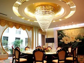 Yantai Golden Beach Hotel - Image 2