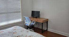 Cozy Full Bedroom in Grayson, Atlanta GA - Image 2