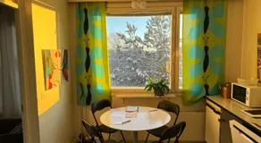 Iso kolmio ydinkeskustassa 1-6 hlö Ilm.parkit - Image 3