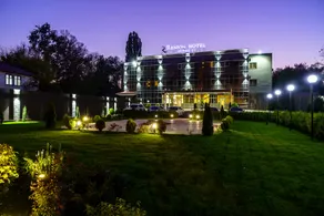 Renion Hotel - Image 5