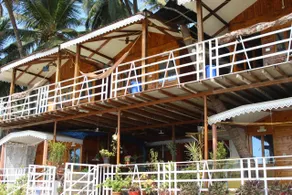 Lira Beach Place - Image 2