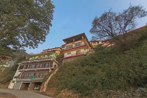 OYO Mountains Villa - Image 3