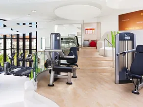 Sheraton Munich Westpark Hotel - Image 4