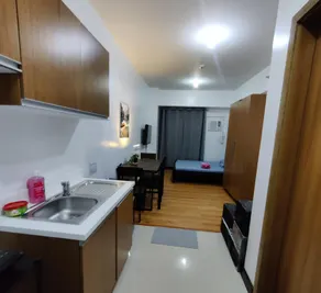 8Adriatico Condo near US Embassy - Image 3