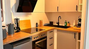 Modern apartment with terrace & feel-good factor - Image 3