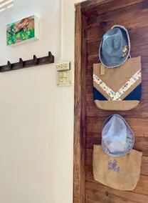 Cọ Cùn homestay/Handmade/Artwork - Image 4