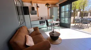 Adorable Guest House avec balnéo et piscine - Image 2