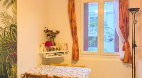 Garden house, parking, 3 mins RER, 1km Paris - Image 5