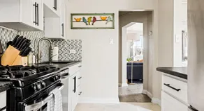 Bright & Modern Retreat - King Beds - Sloans Lake - Image 3