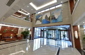 Yingzhigu Holiday Hotel - Image 2