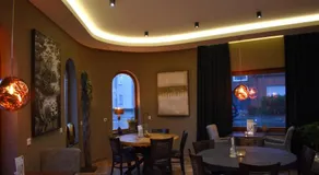 3 Monkeys Hotel - Image 5