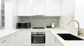 Elegant 3BD Waterview Terrace in The Rocks CBD - Image 5