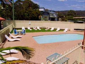 Sapphire Court Holiday Units - Image 5