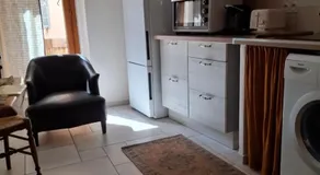 Petit Appart Douillet au Cœur de la Haute-ville - Image 4