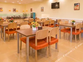 Huayi Collection Hotel (Pingding Guangyang Road Shanxi Yangquan Normal College) - Image 4