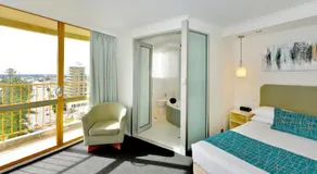 Atlantic Tower Motor Inn - Image 2