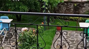 Garden Guest House - Image 4