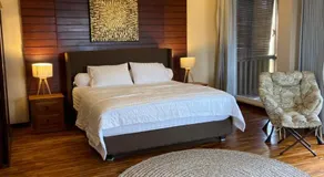 De'Rein Beach House - Image 2