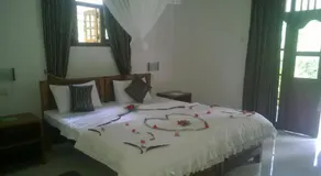 Sigiri Holiday Inn - Image 2