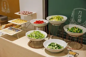 Xing Hu Hotel - Image 2