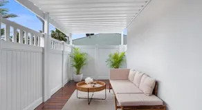 The Elements l Earth l 4 Stunning Apartments each with Private Outdoor Dining l Walk to the Beach l Event Friendlyl Wifi l Netflix l Outdoor Shower l Communal BBQ Pavilion and Lawn Area l - Image 4