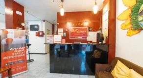 RedDoorz at Nirvana Pension House - Image 5