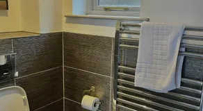 Beech, Country Chalet In Pegsdon - Image 2