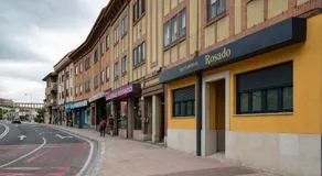 Apartamentos Rosado - Image 3