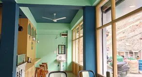 The Apricot Palace - Image 4