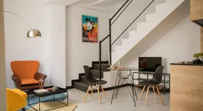 Feria Pool & Luxury - Image 5