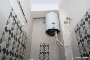 HOTEL G P GRAND - Image 3