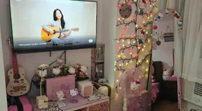 Hello kitty theme at azure - Image 2