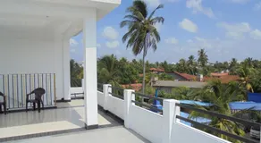 JMF Hotel - Image 3