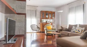 Mazi Apartments Colón - Image 2