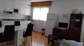 Piso con piscina en Sada - Image 4