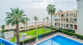 Stay In Azul - Image 3