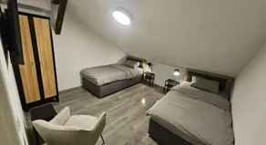 Hostel P16 - Image 4
