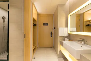 Ji Hotel Jiaxing Zhongshan Road - Image 3