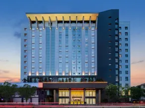 Tangent Hotel - Image 2