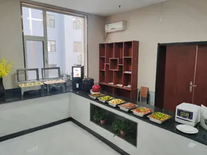 Xuefu Business Hotel - Image 5