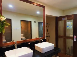 Anggun Lodge - Image 2