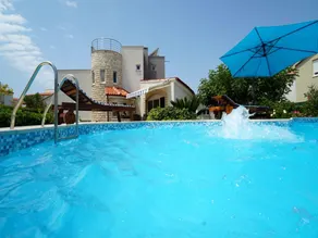 Luxurious Villa in Vir with Swimming Pool - Image 5