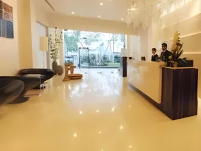 Hotel Inner Circle - Image 2