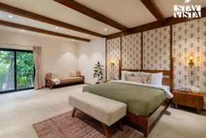 StayVista's Amber & Mist - 5BHK Mountain-View Villa with Orchard - Image 2
