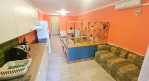 Simic Studio Apartment - Image 2